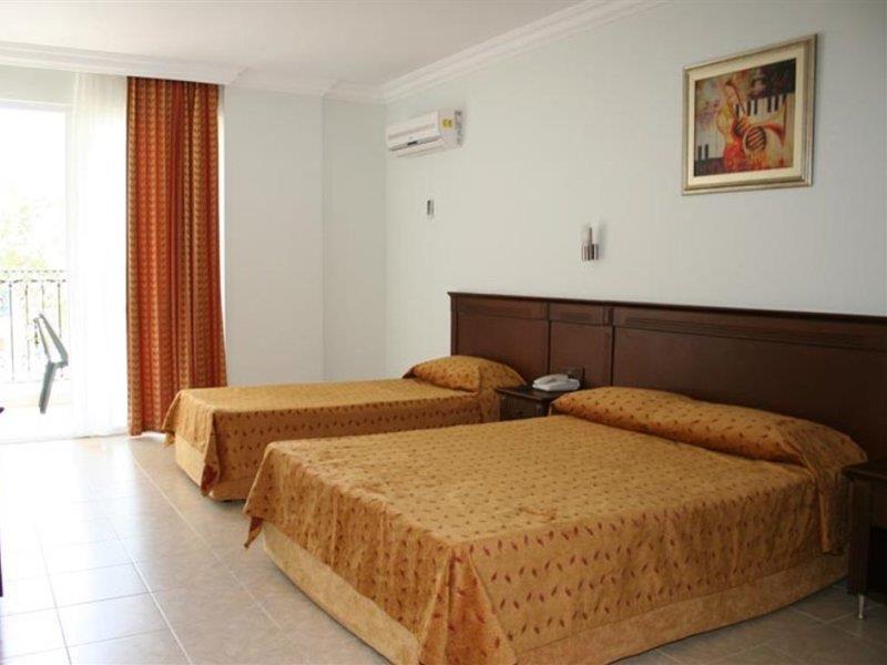 Kleopatra Royal Palm Hotel Alanya Bagian luar foto