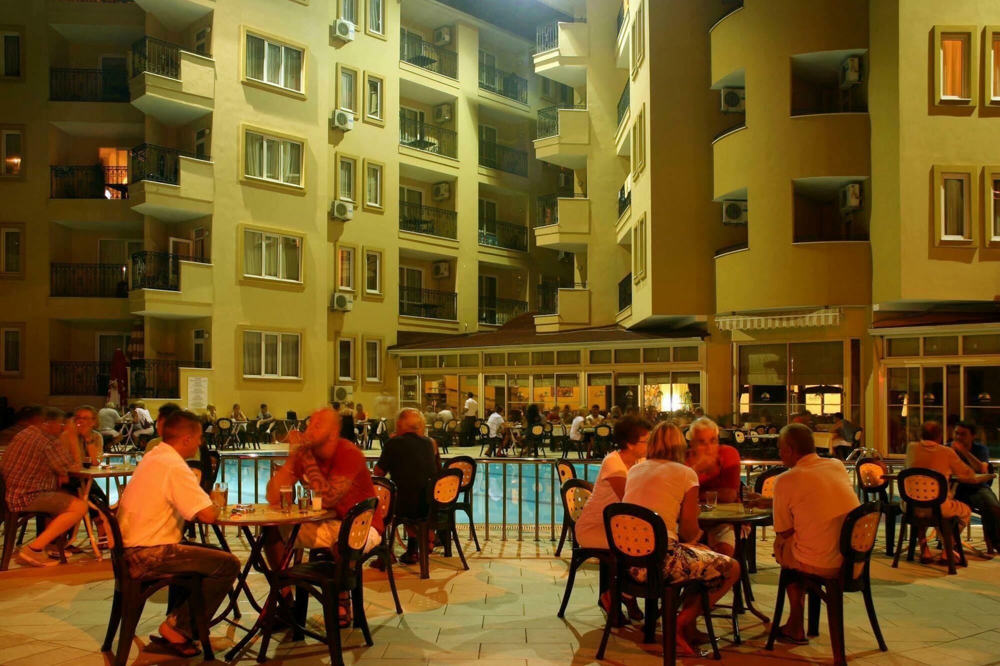 Kleopatra Royal Palm Hotel Alanya Bagian luar foto